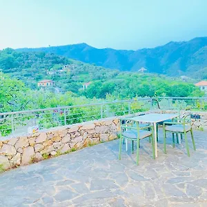 Arancia Quiet, Central, Parking And Air Conditioning Appartement